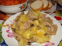 Тушеный картофель с пупками и грибами