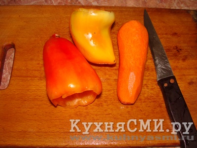 Перец и морковь почистить